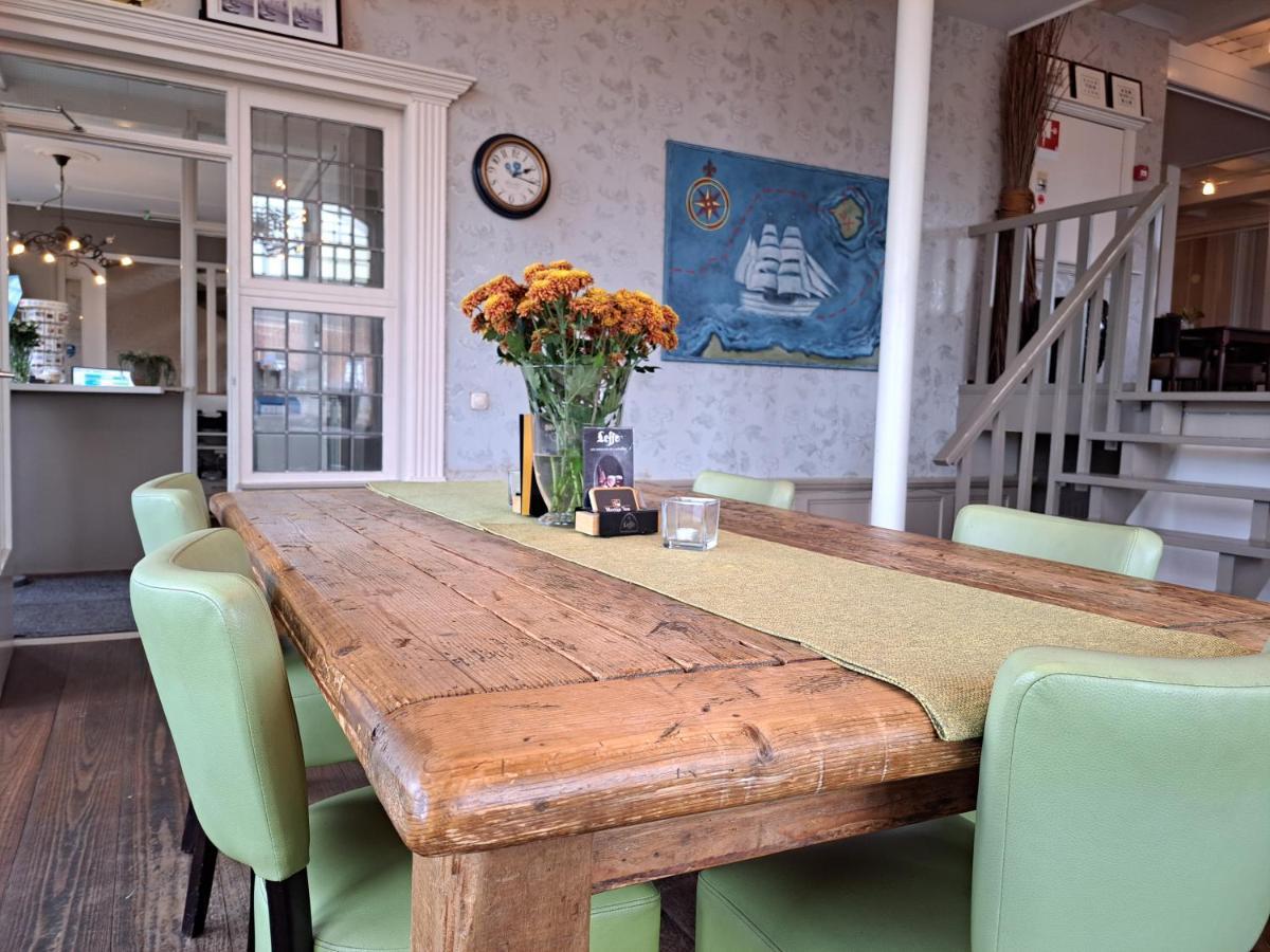 Hotel Restaurant Boven Groningen Делфзейл Екстериор снимка
