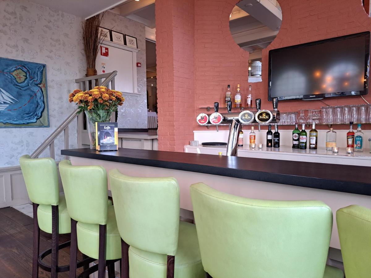Hotel Restaurant Boven Groningen Делфзейл Екстериор снимка